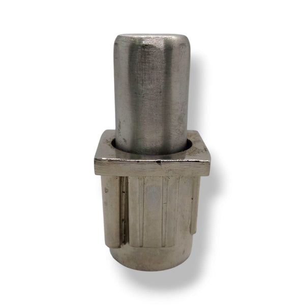 REGATON NIVELADOR  CUADRADO INOXIDABLE Y ZING T-304