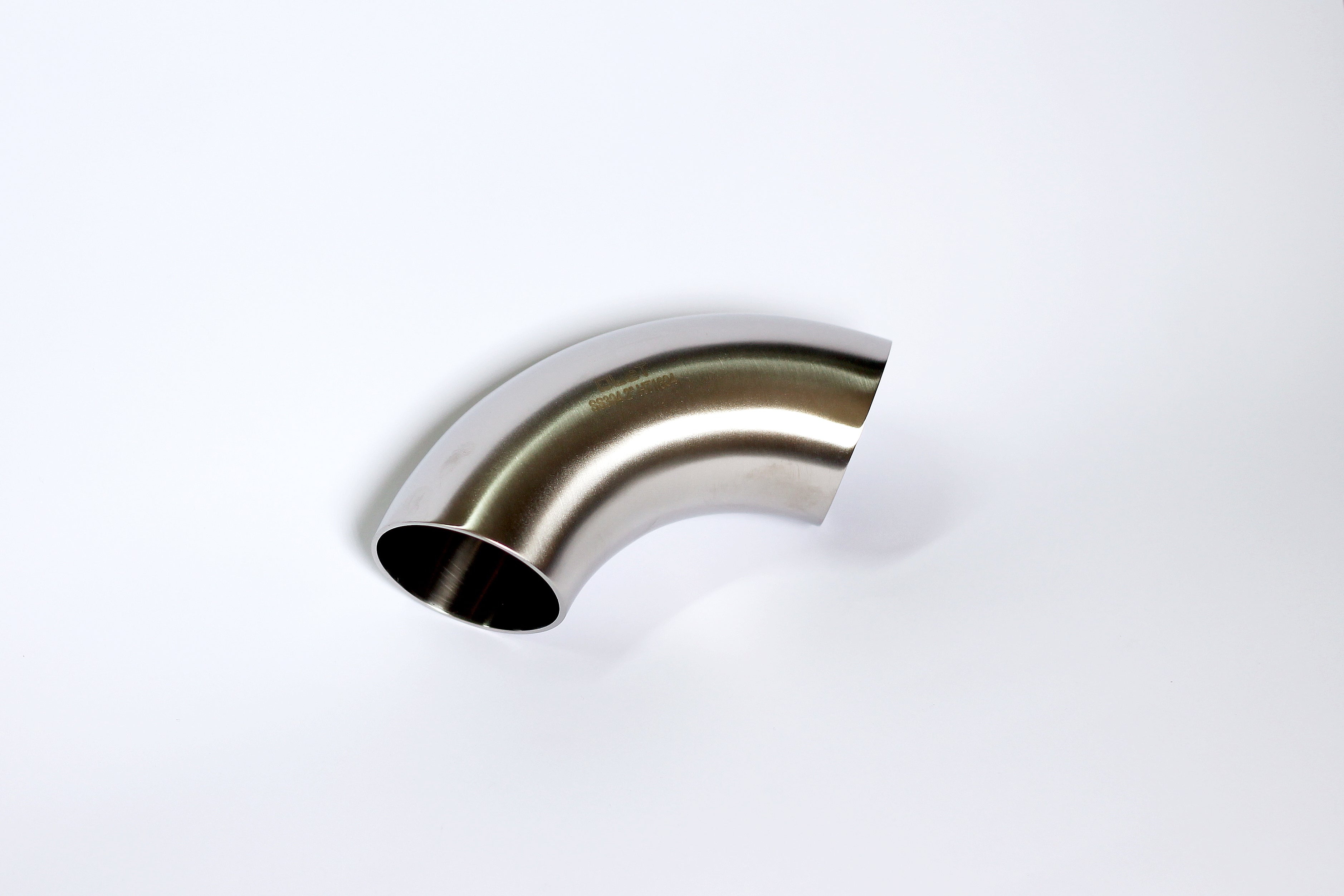 CODO 90º SOLDABLE T-304 – DLaT Inoxidables